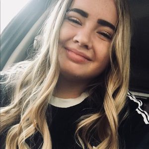 Meet your Posher, Haley